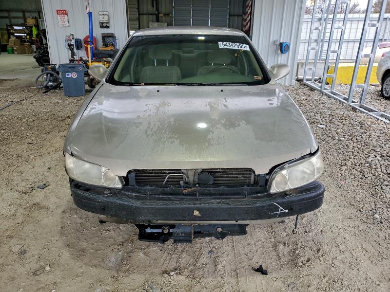 2001 NISSAN ALTIMA XE #3304725990