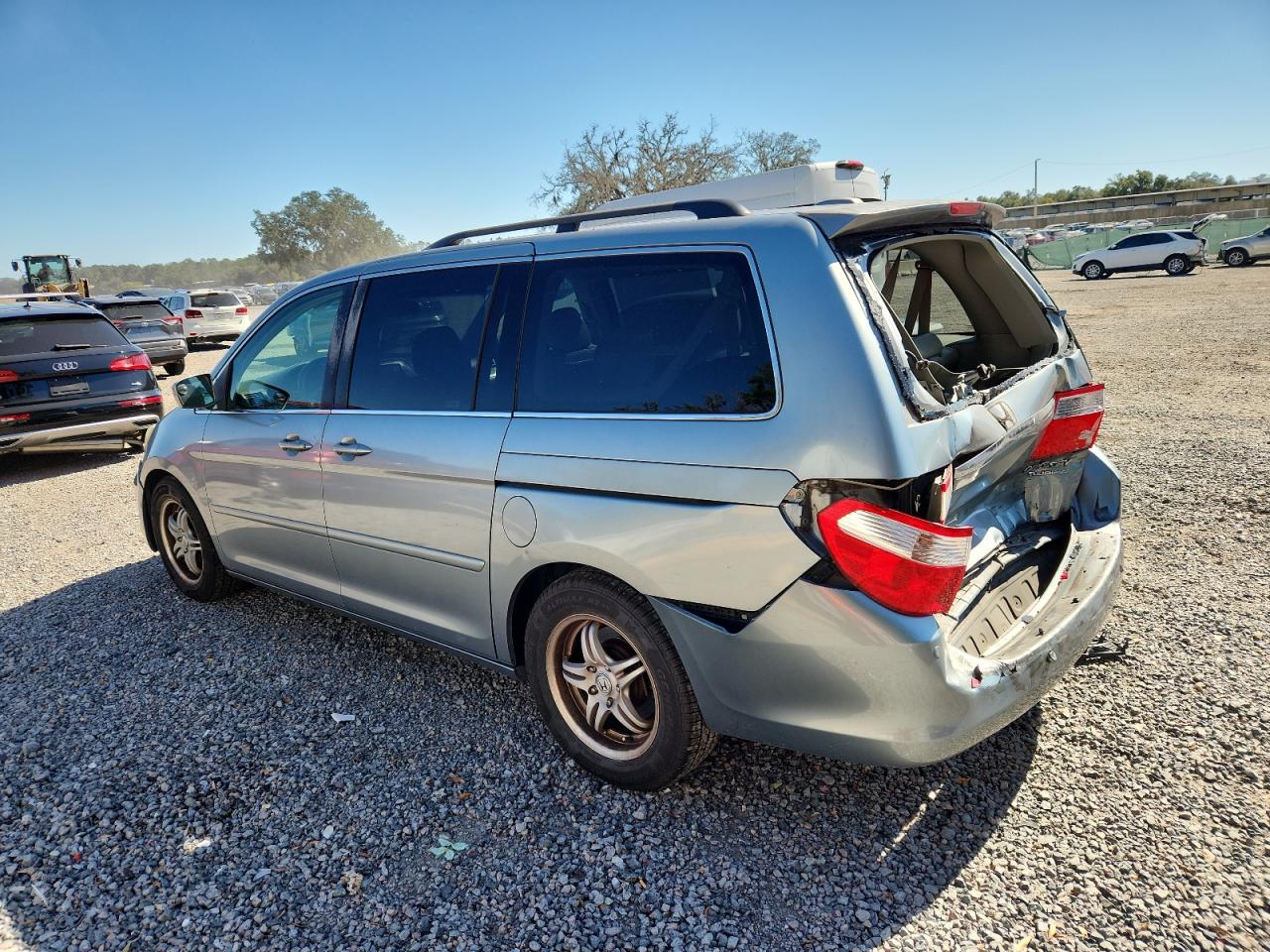 Lot #3302799946 2005 HONDA ODYSSEY TO