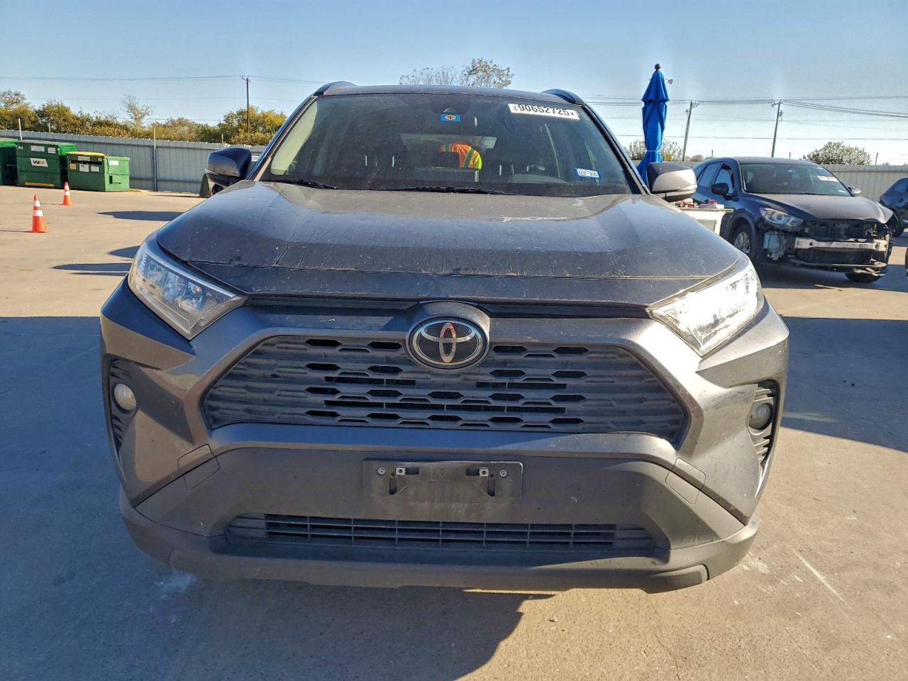 TOYOTA RAV4 XLE