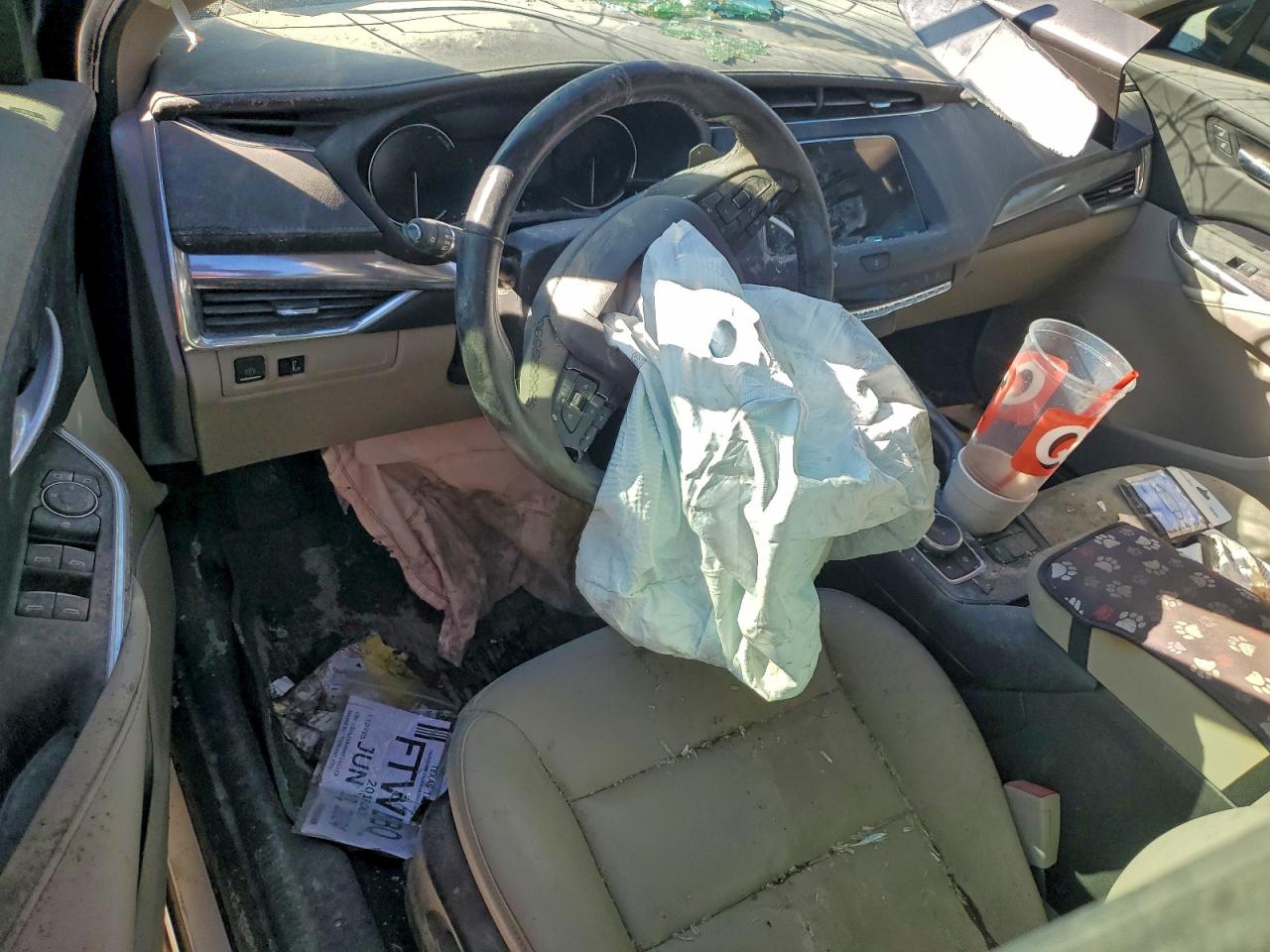 Lot #3310377963 2019 CADILLAC XT4 LUXURY