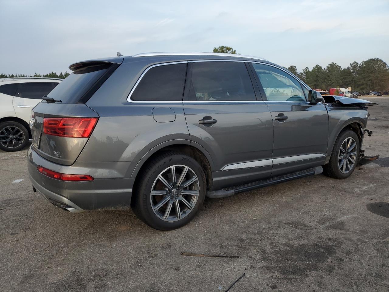 AUDI Q7 PREMIUM PLUS