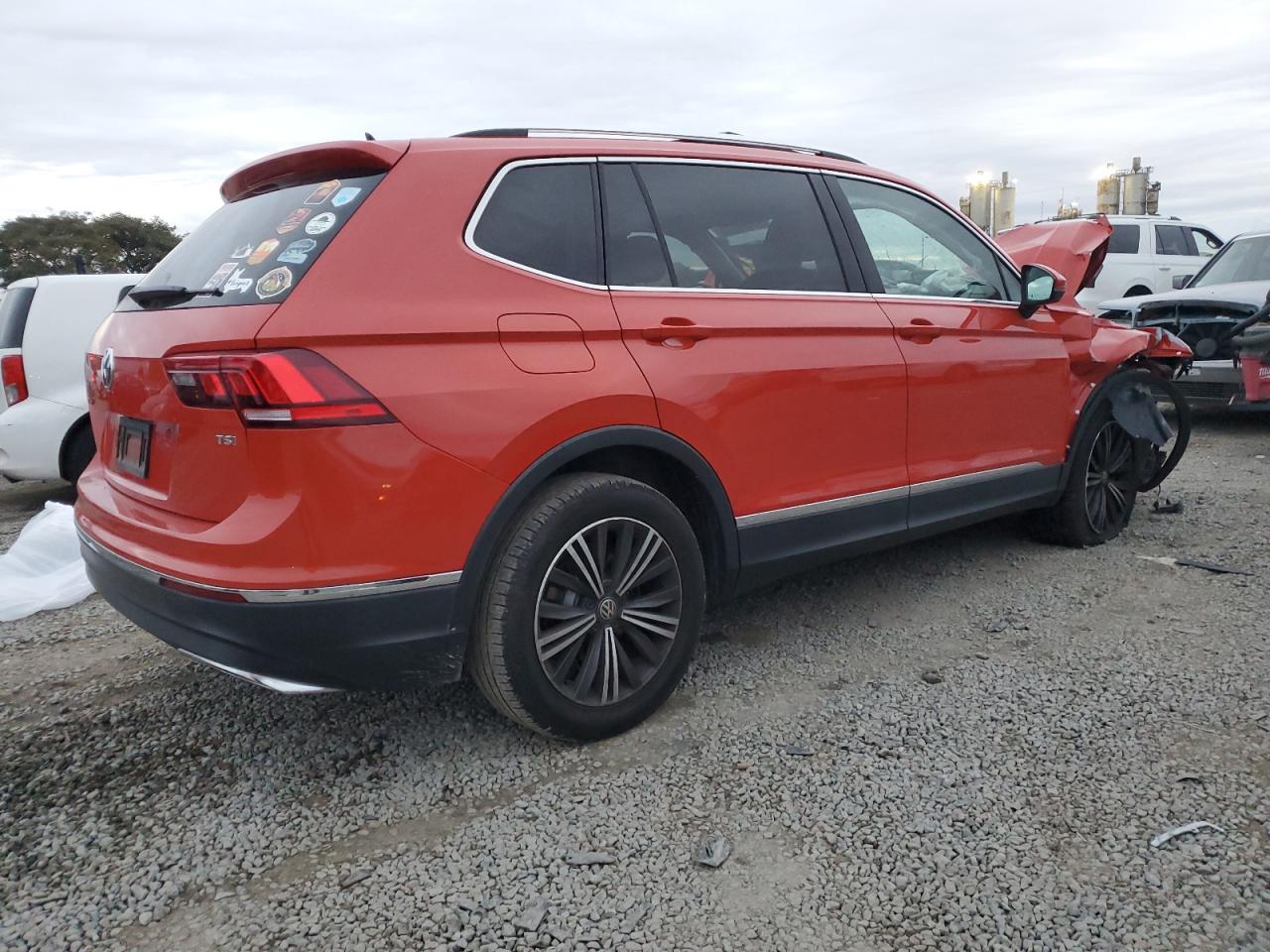 VOLKSWAGEN TIGUAN SE