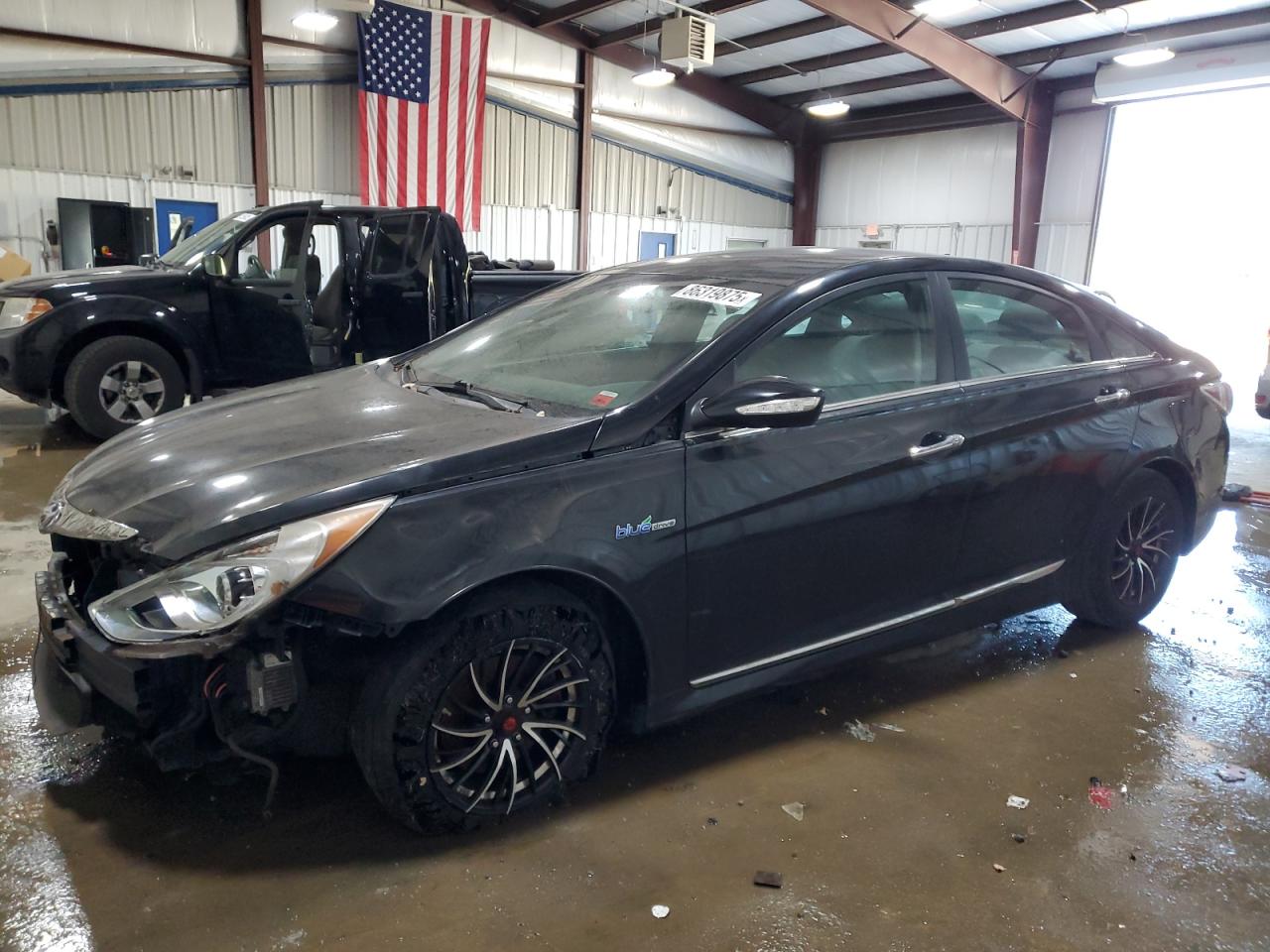 HYUNDAI SONATA HYBRID