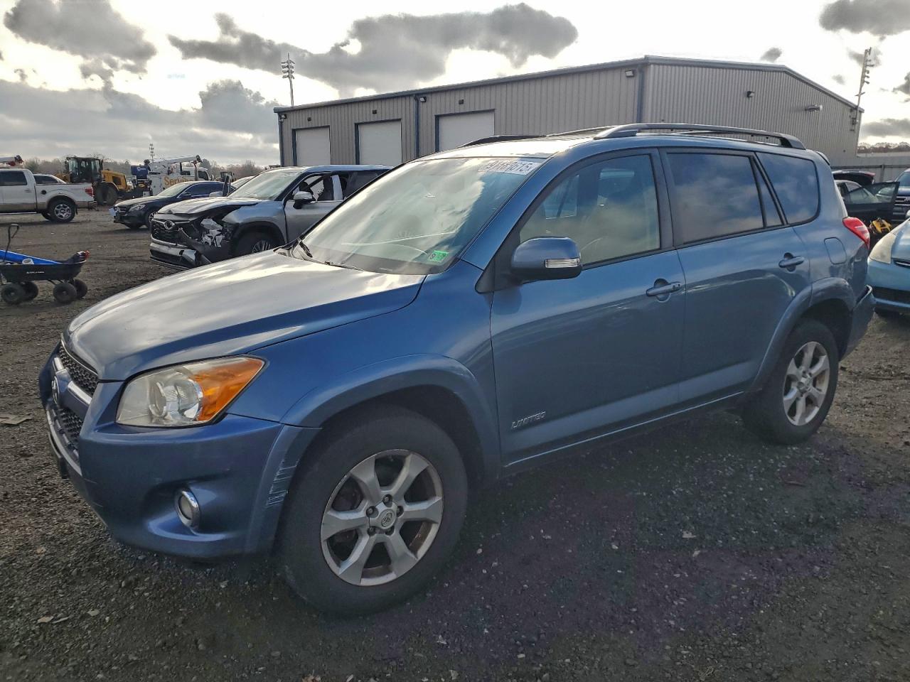 TOYOTA RAV4 LIMITED