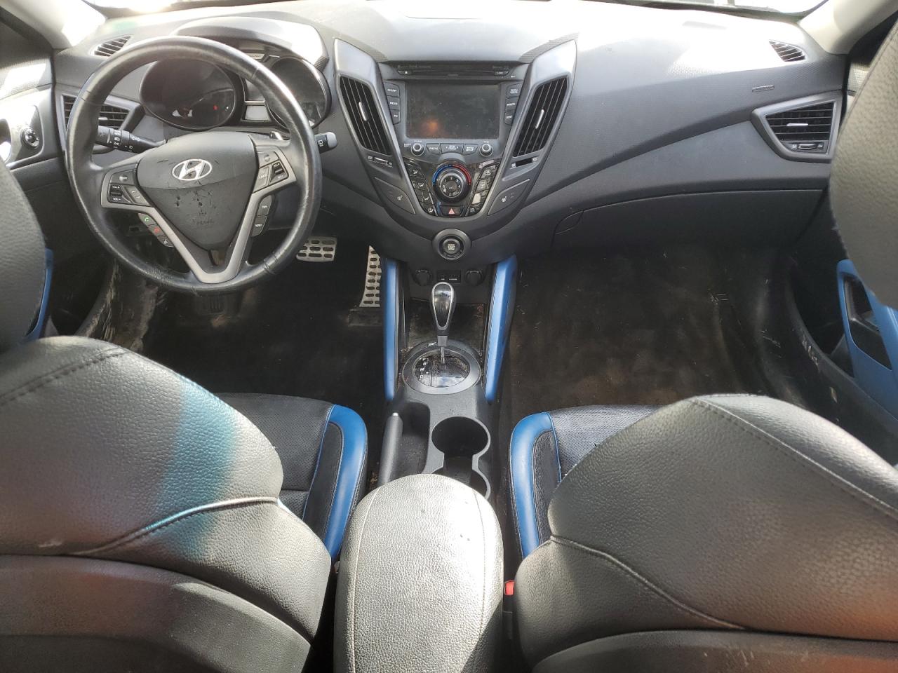 HYUNDAI VELOSTER TURBO