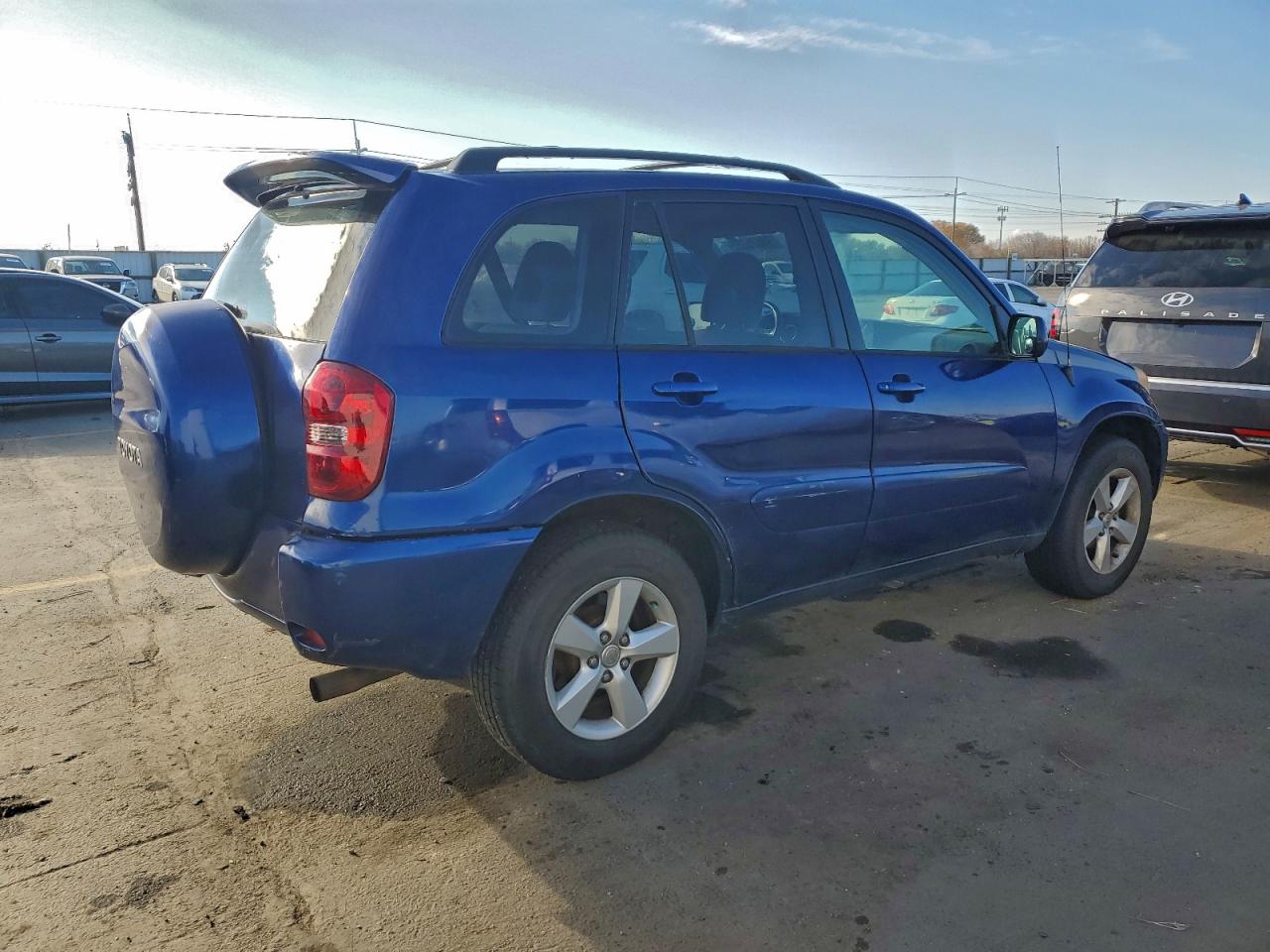 Lot #3302684022 2004 TOYOTA RAV4