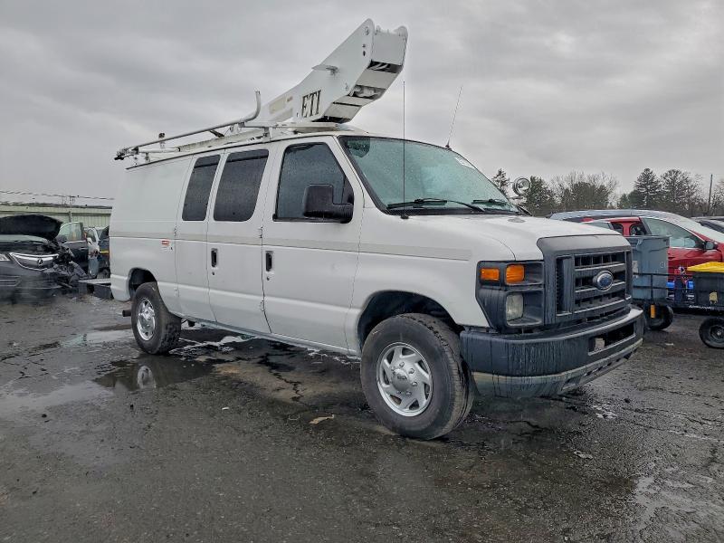 2009 FORD E350 #3303725470