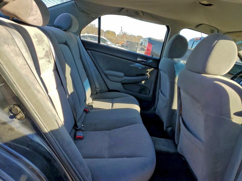 2005 HONDA ACCORD LX #3304631944