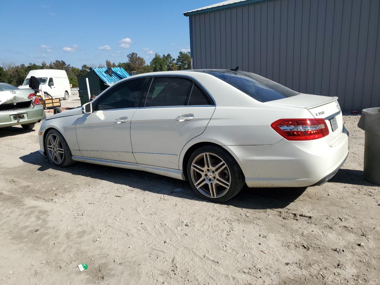 MERCEDES-BENZ E-CLASS 350