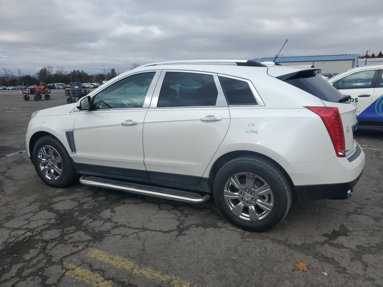 CADILLAC SRX LUXURY COLLECTION