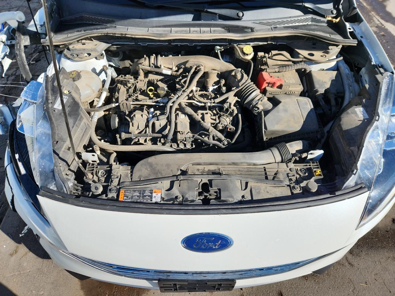 FORD ESCAPE TITANIUM