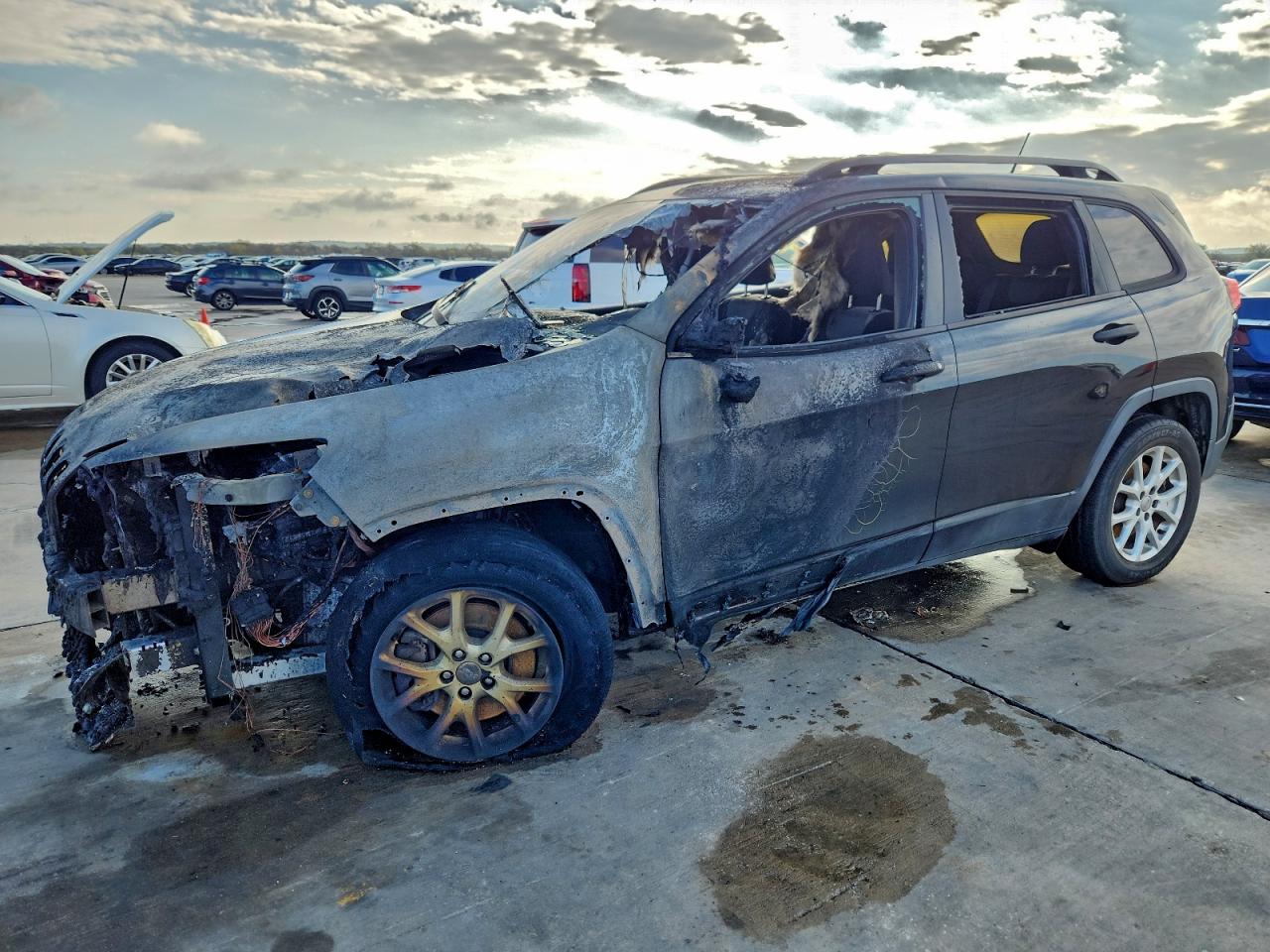 JEEP GRAND CHEROKEE SPORT