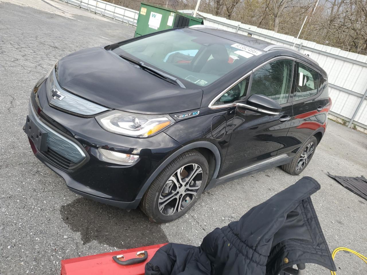Lot #3301786326 2018 CHEVROLET BOLT EV PR