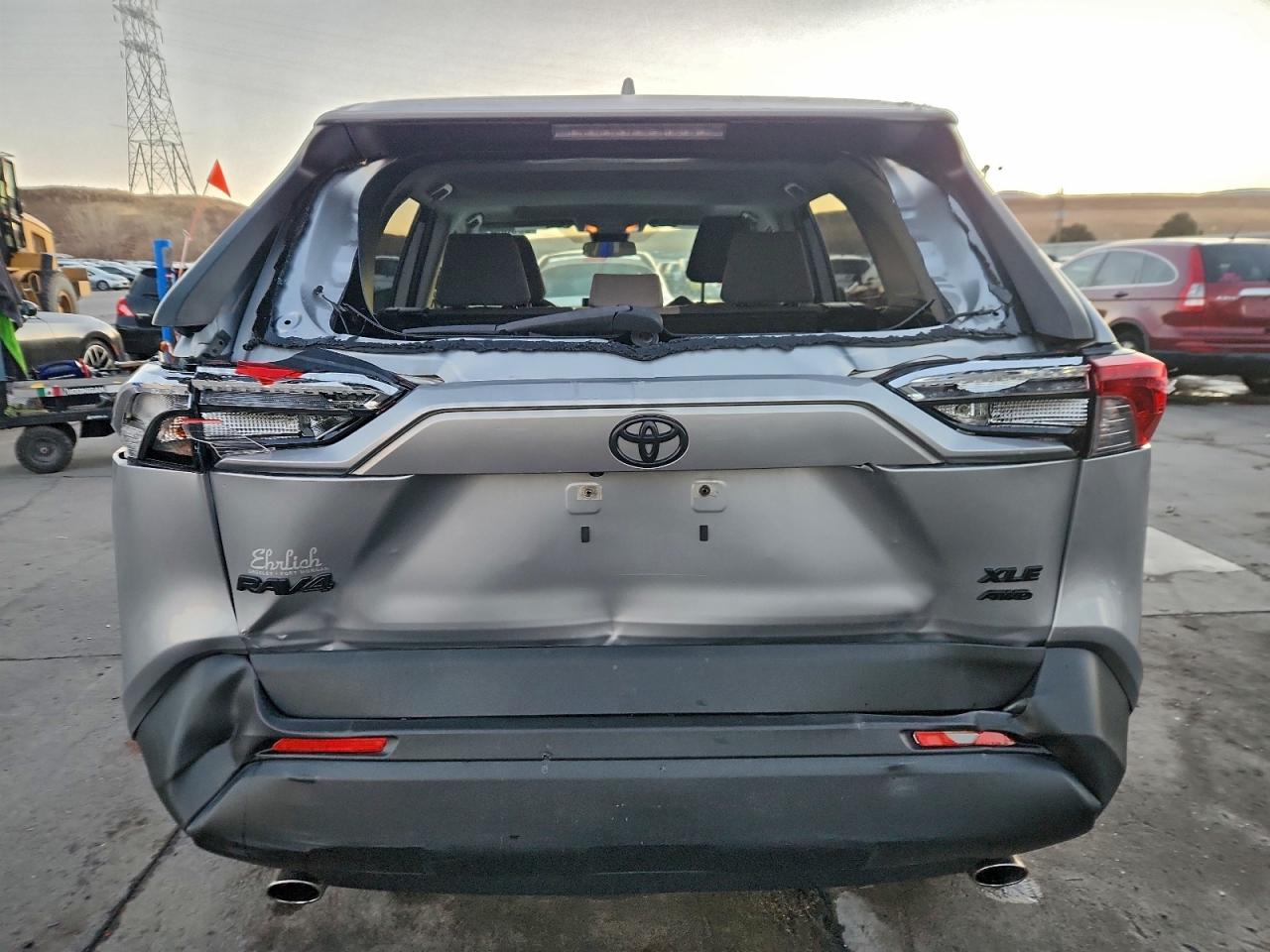 TOYOTA RAV4 XLE