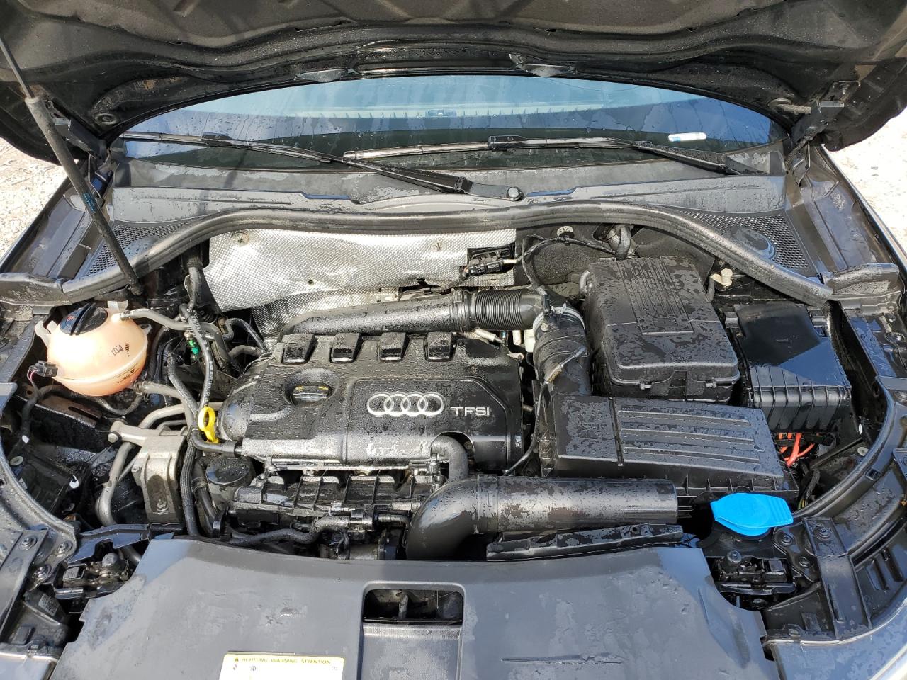 AUDI Q3 PREMIUM PLUS