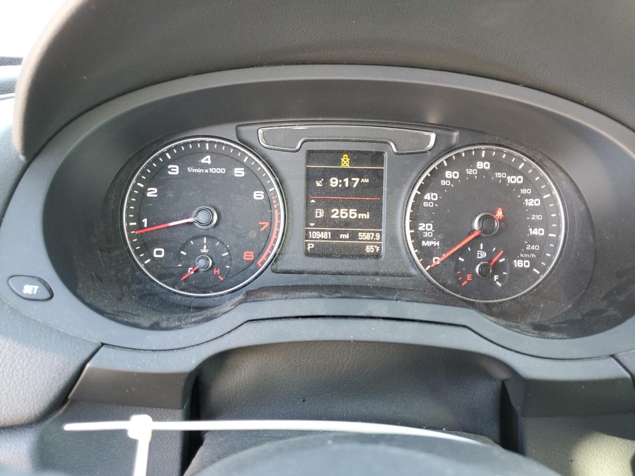 AUDI Q3 PREMIUM PLUS