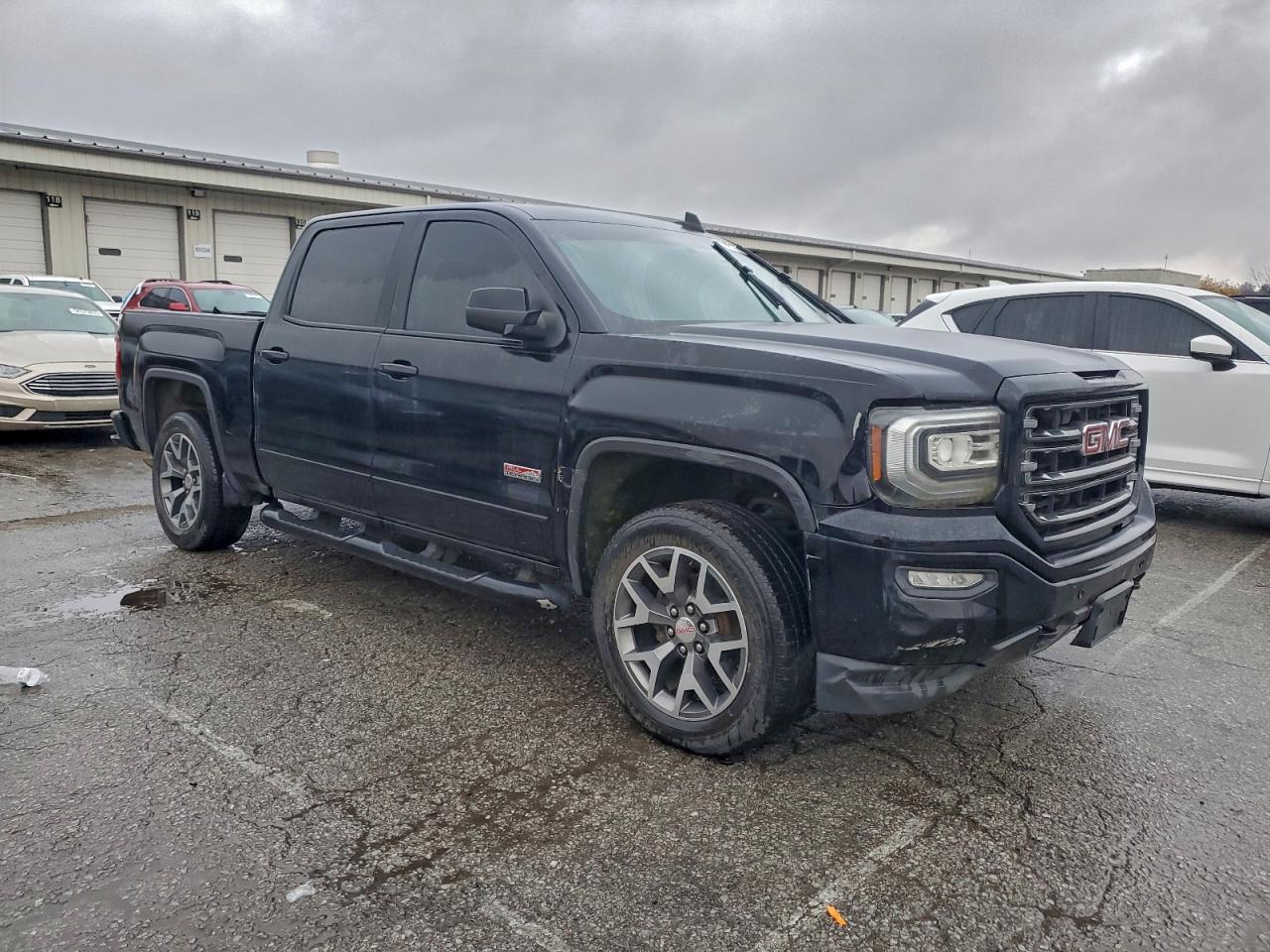 GMC SIERRA K1500 SLT