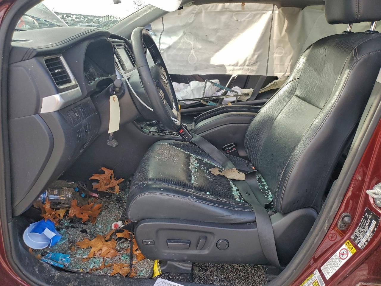 TOYOTA HIGHLANDER LIMITED