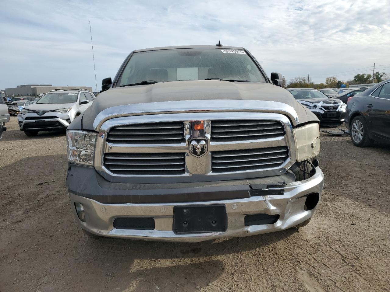 RAM 1500 SLT