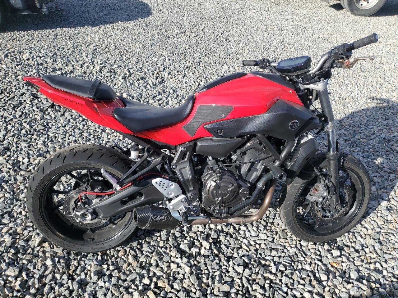 Lot #3290567769 2017 YAMAHA FZ07A