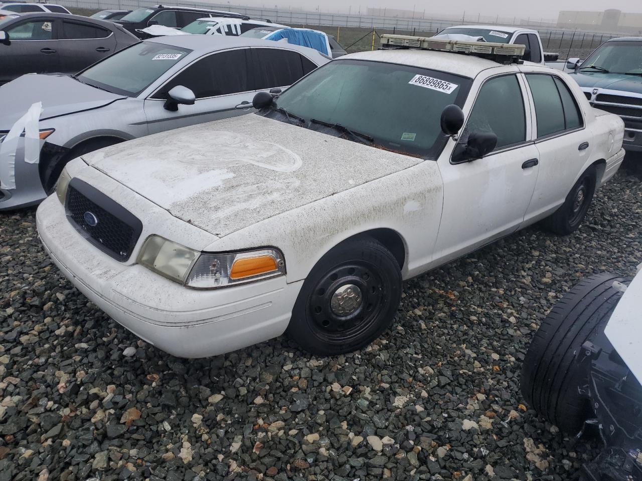 FORD CROWN VICTORIA POLICE INTERCEPTOR