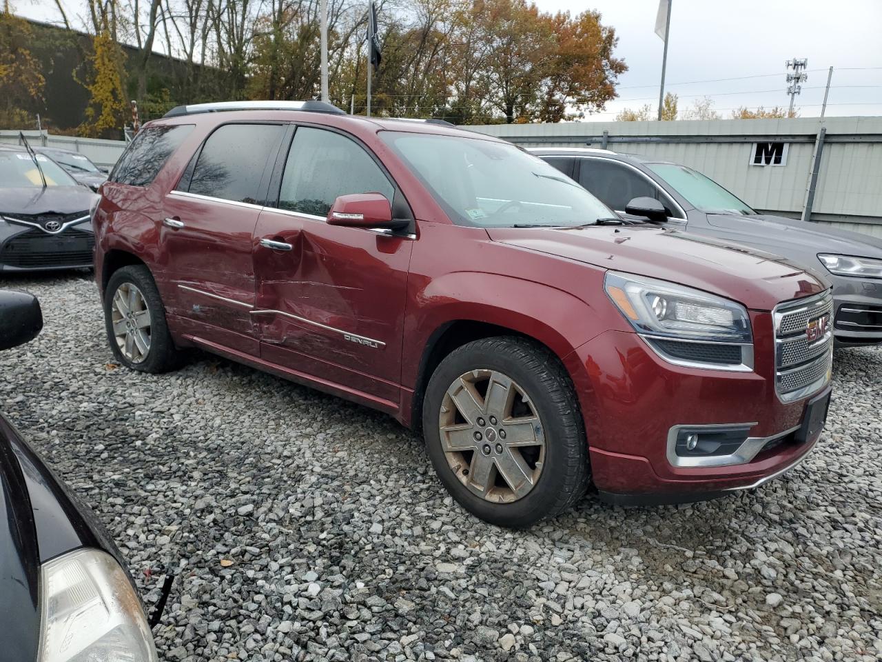 GMC ACADIA DENALI