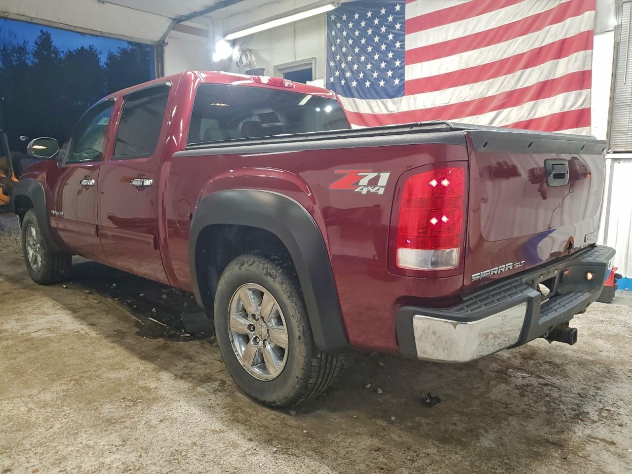 GMC SIERRA K1500 SLT
