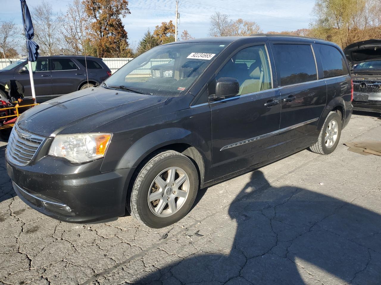 CHRYSLER TOWN & COUNTRY TOURING