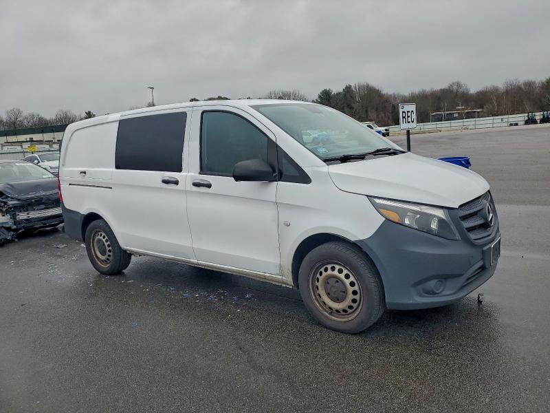 2021 MERCEDES-BENZ METRIS #3302918045