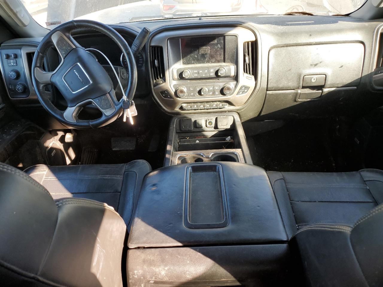 GMC SIERRA K2500 DENALI