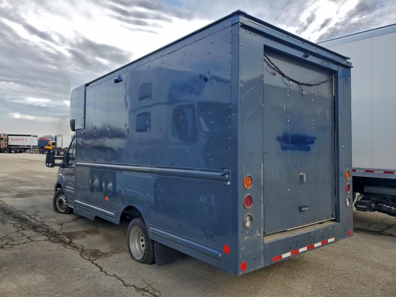 FORD TRANSIT T-350 HD