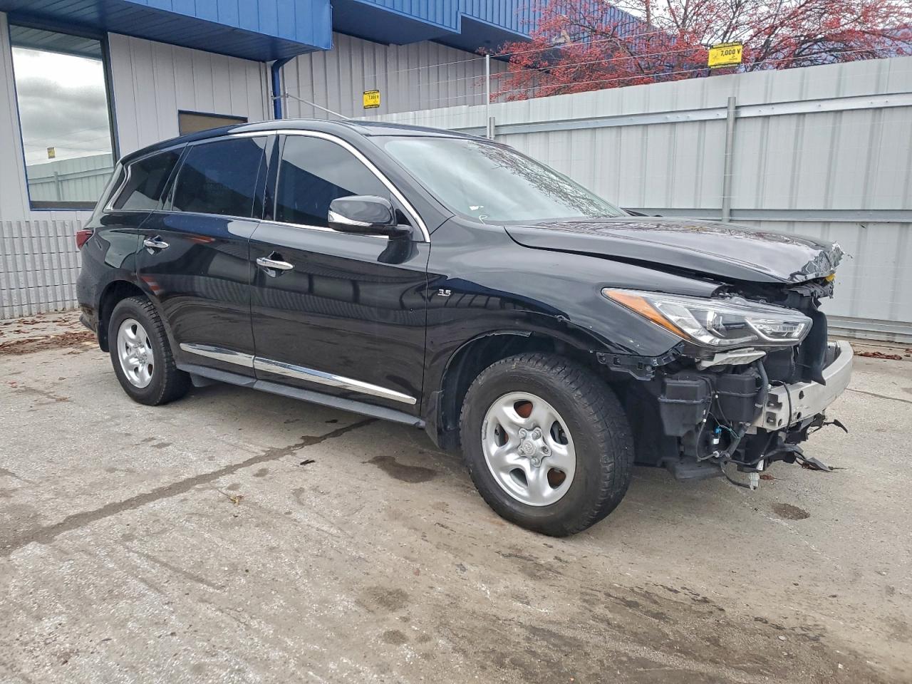 INFINITI Qx Luxe Image 17