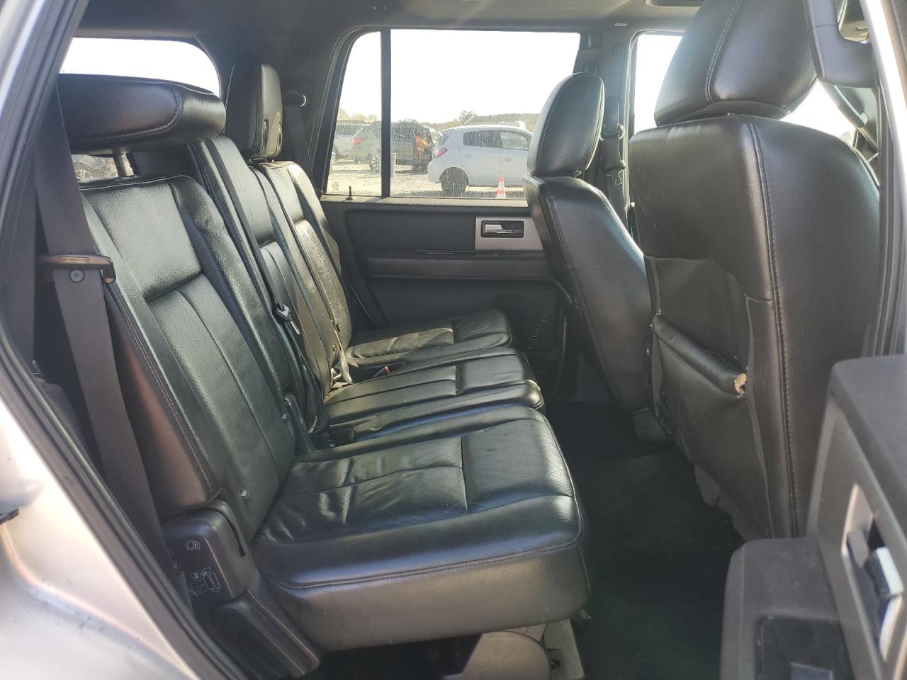 FORD EXPEDITION LIMITED