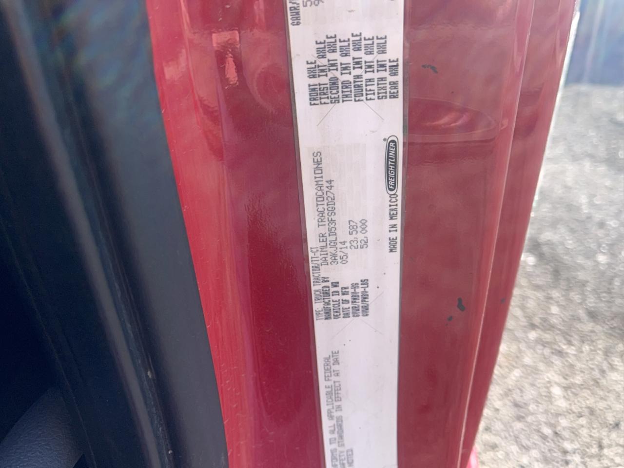 Lot #3283795426 2015 FREIGHTLINER CASCADIA 1