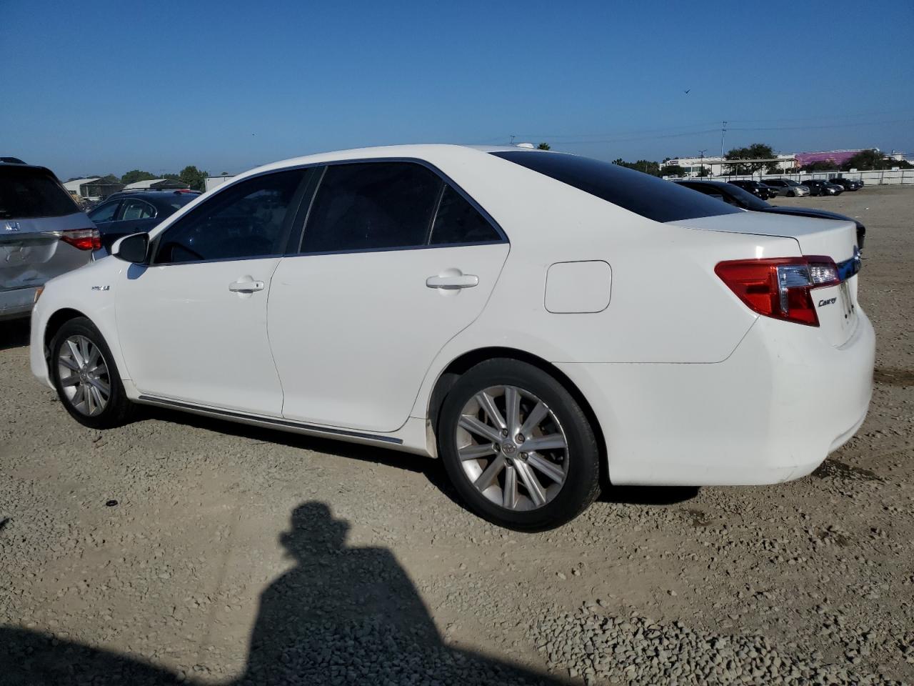 TOYOTA CAMRY HYBRID