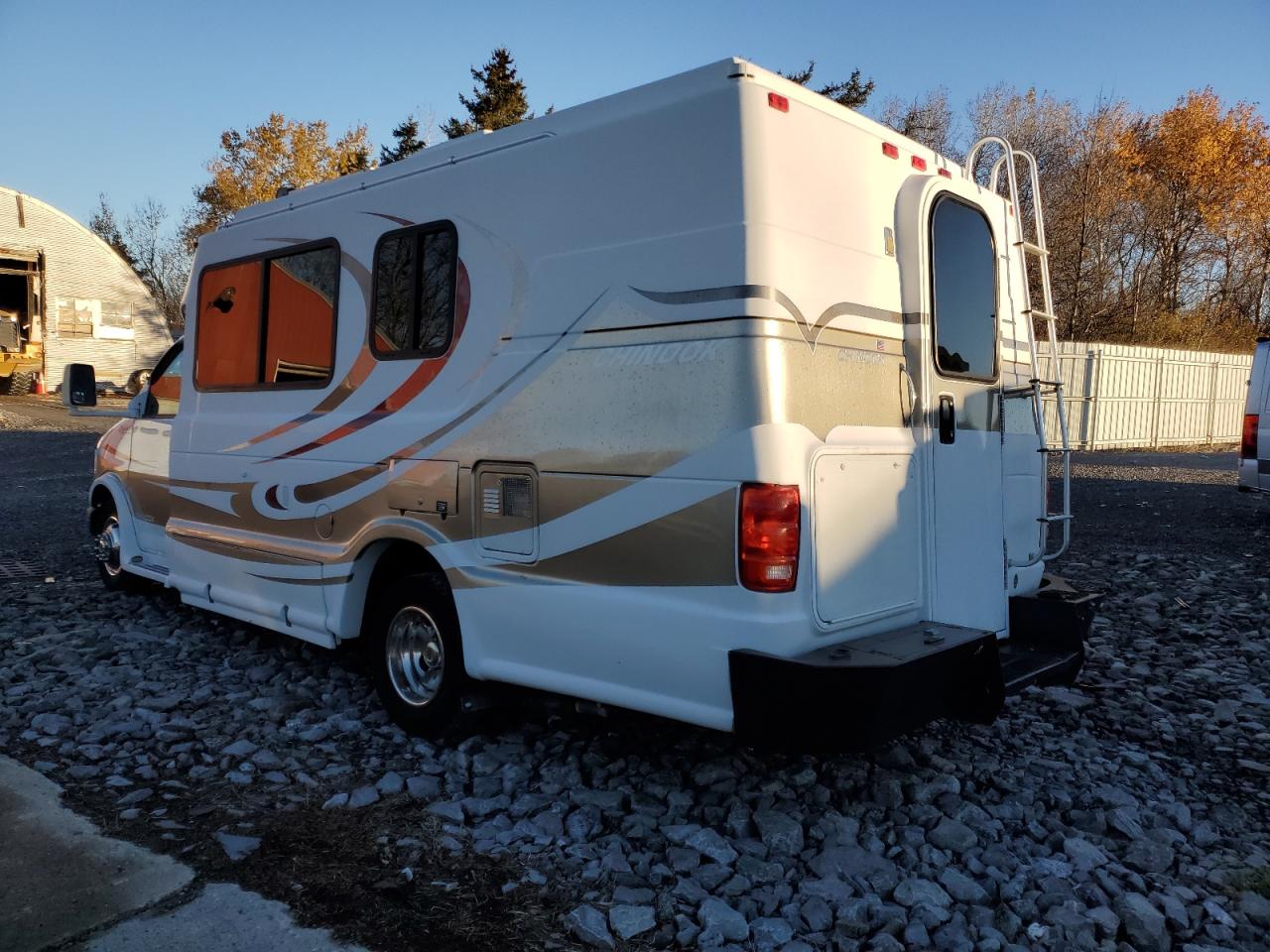 Lot #3279552289 2002 CHEVROLET EXPRESS G3