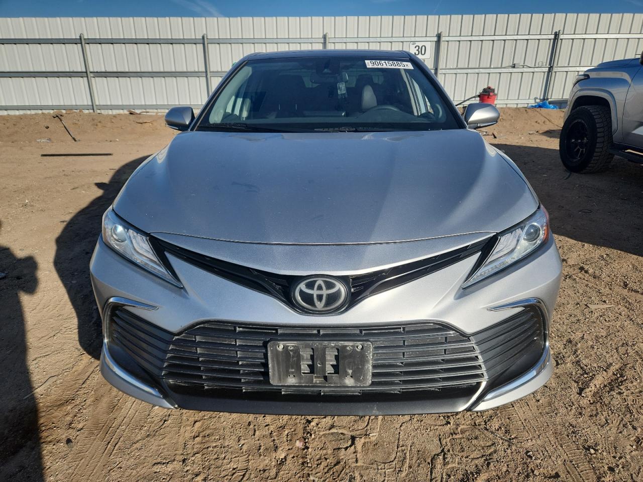 TOYOTA CAMRY XLE