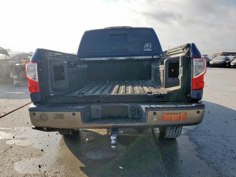 2017 NISSAN TITAN SV #3304890557