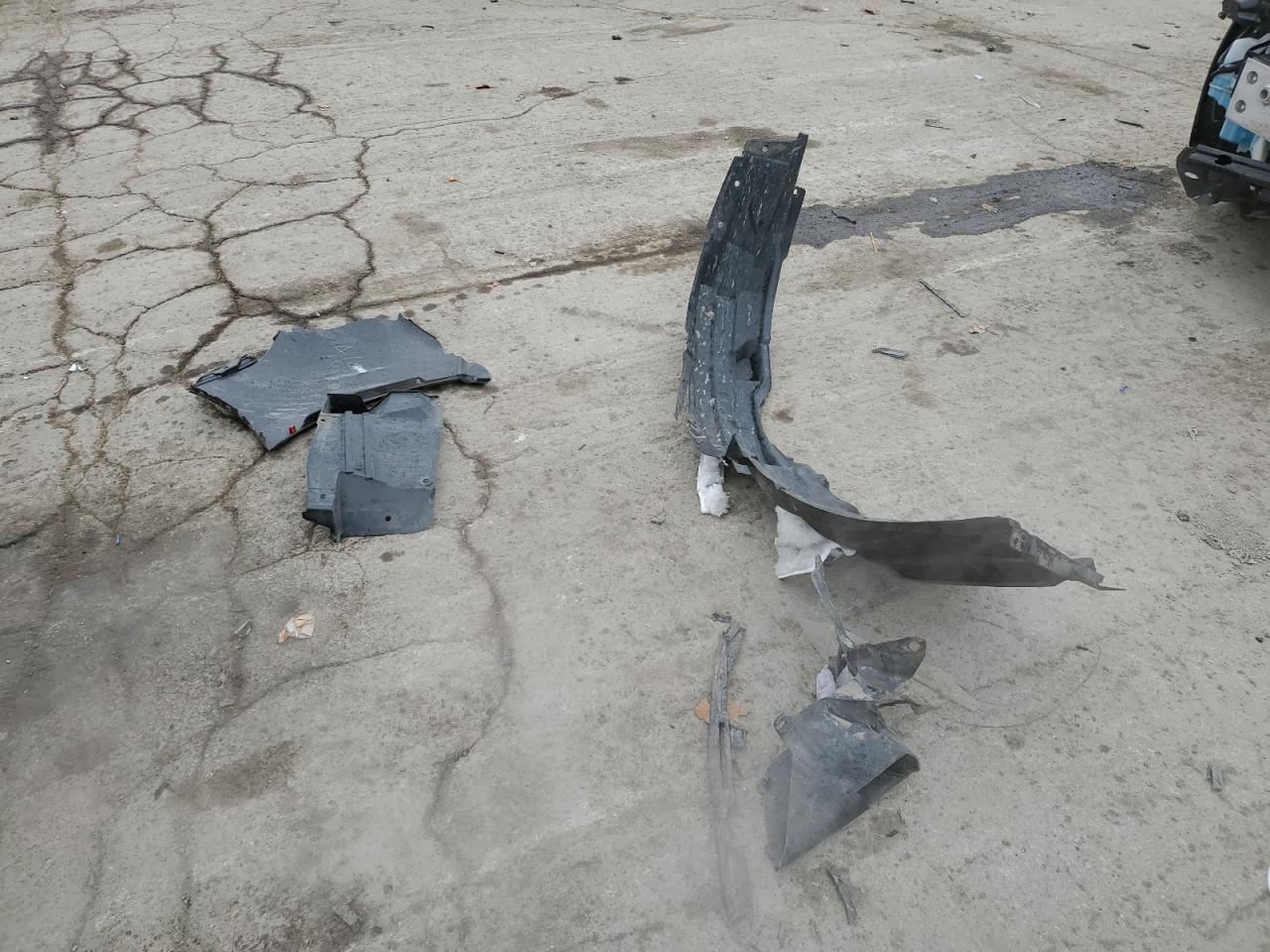 MITSUBISHI OUTLANDER ES