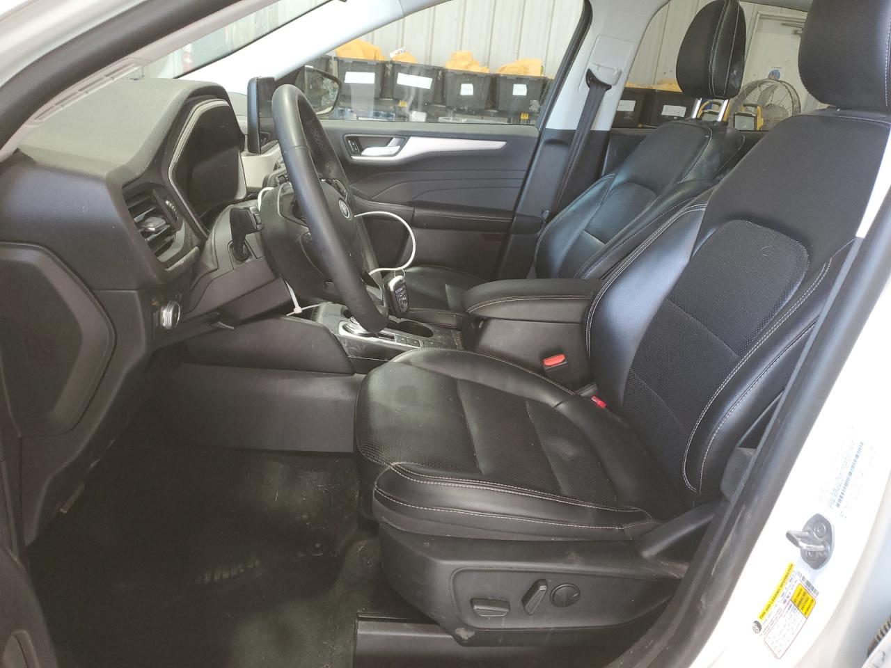 FORD ESCAPE SEL