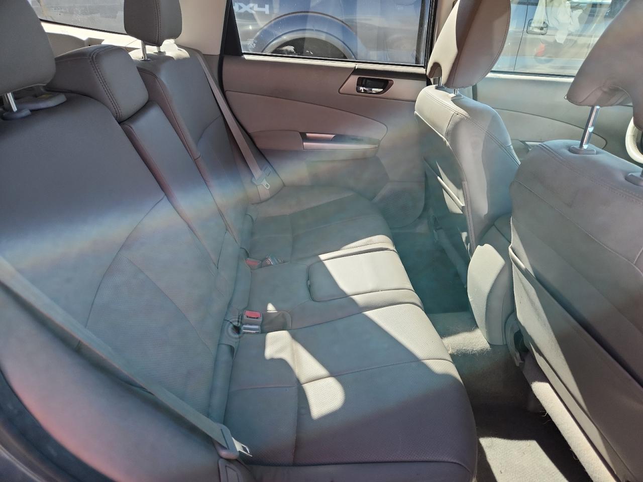 SUBARU FORESTER 2.5X LIMITED