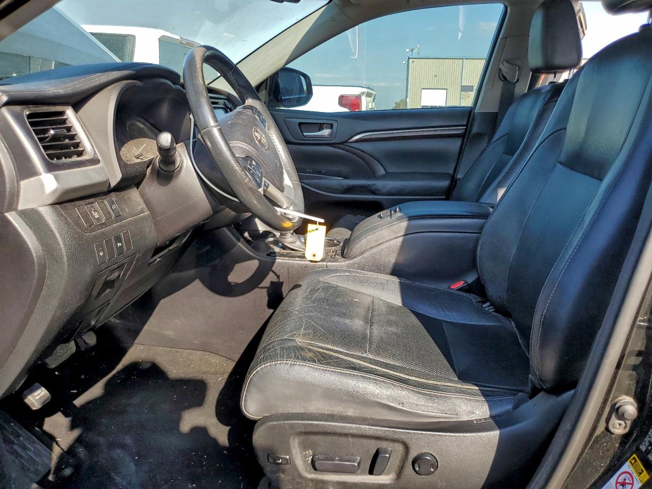 TOYOTA HIGHLANDER LIMITED