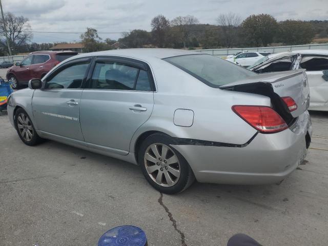 2005 TOYOTA AVALON XL #3303912742