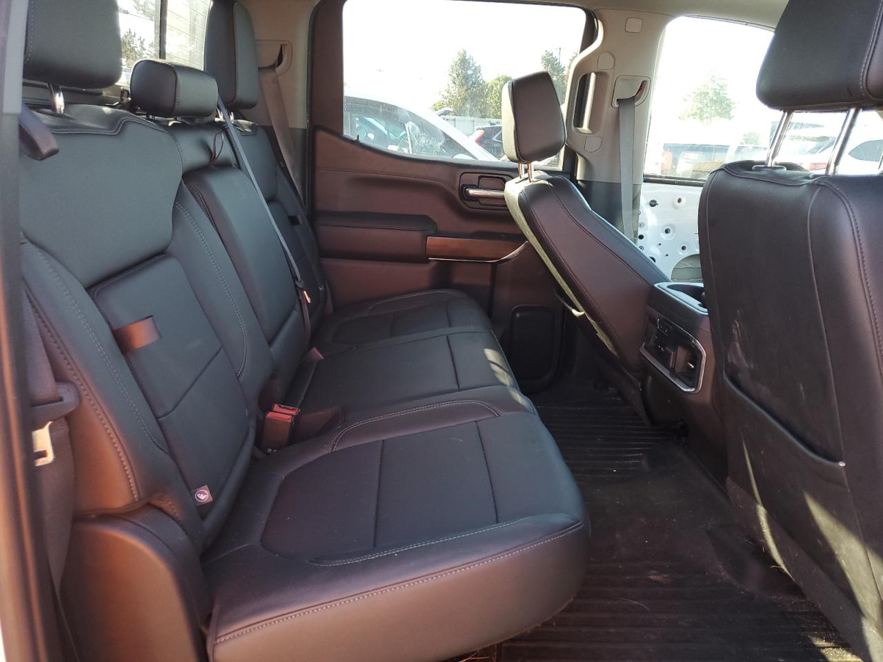 GMC SIERRA K1500 SLT