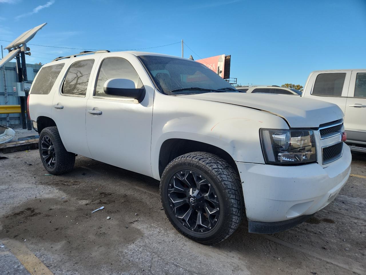 CHEVROLET TAHOE K1500 LT