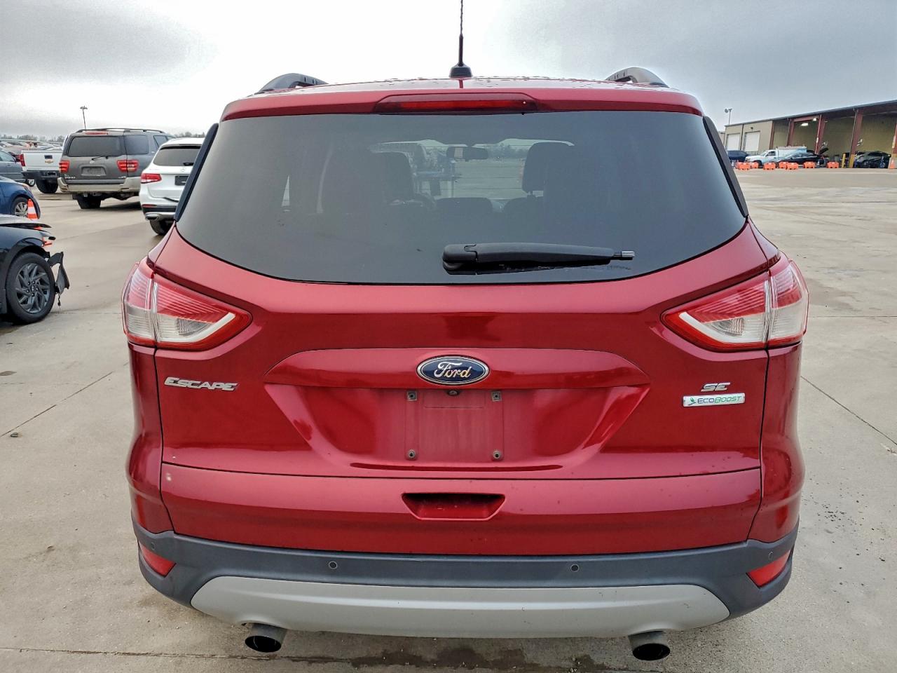 FORD ESCAPE SE