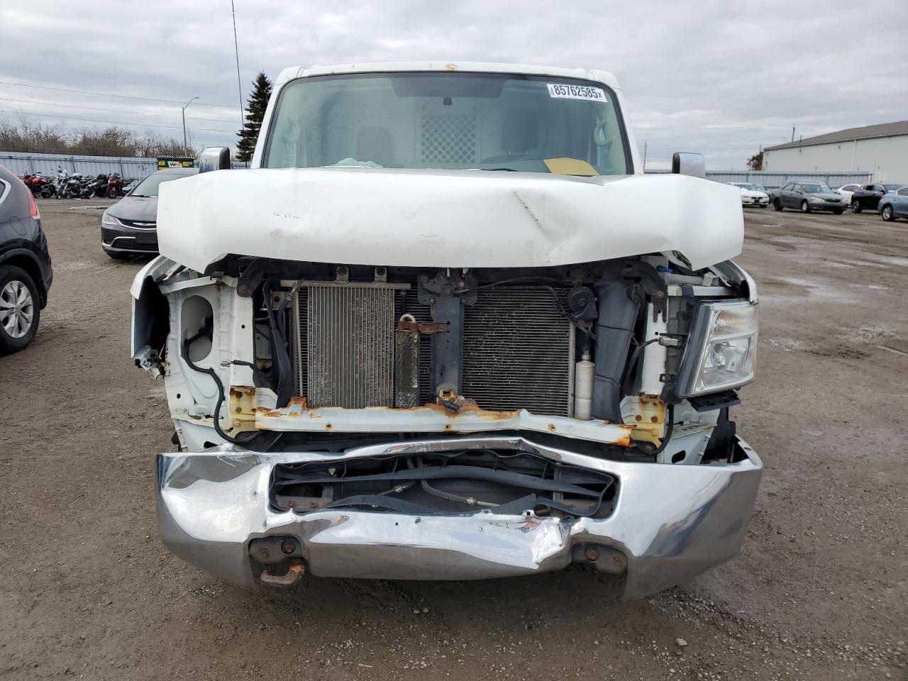 NISSAN NV2500 2500 S