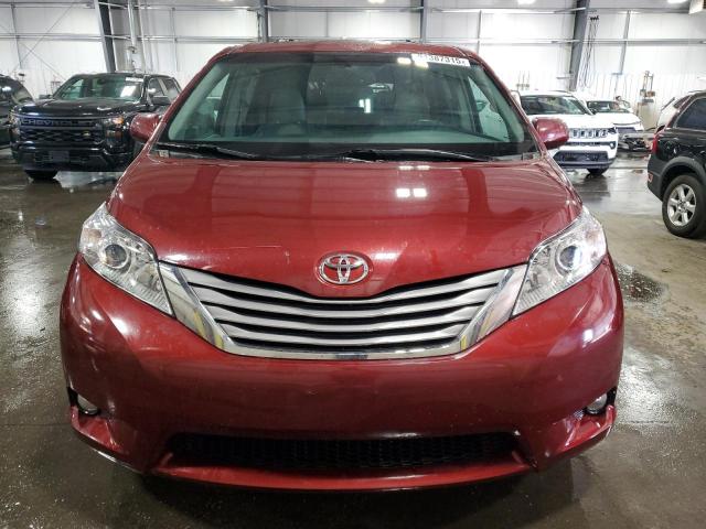 2017 TOYOTA SIENNA XLE #3284791532
