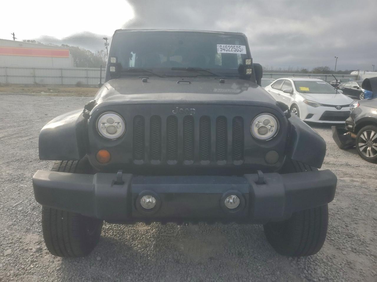 JEEP WRANGLER SAHARA