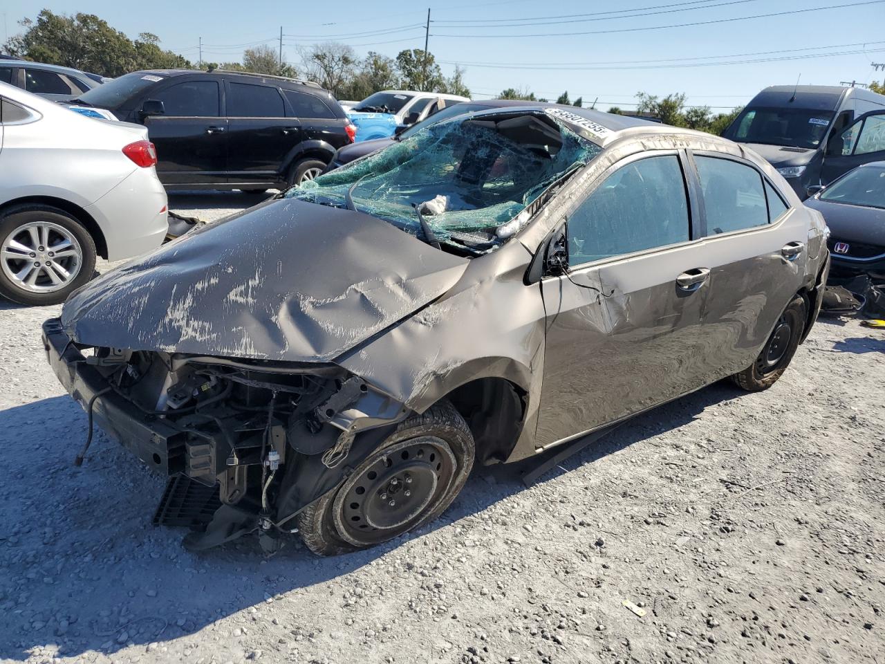 Lot #3308381307 2018 TOYOTA COROLLA L